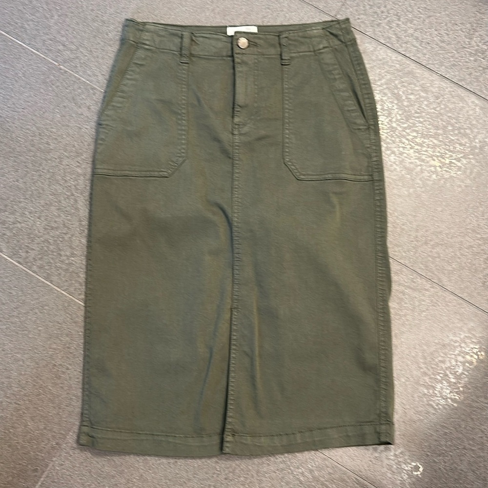 Caslon cargo style skirt